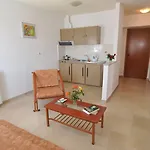 Aparthotel Makedonia Potos