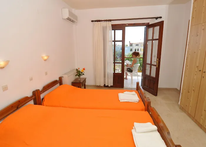 Makedonia 公寓式酒店 4*